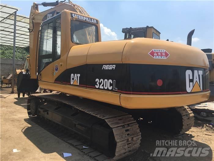 CAT 320 C L حفارات زحافة