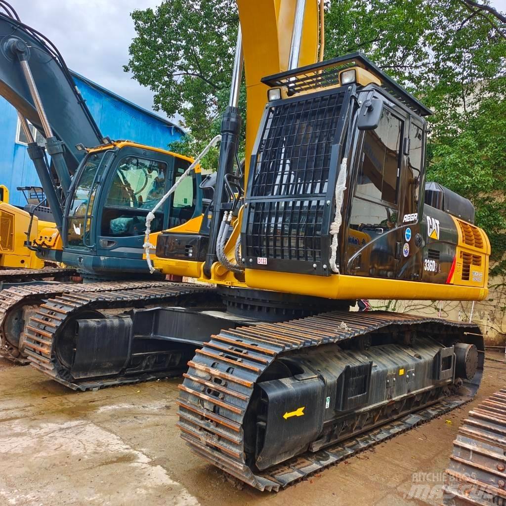 CAT 336 D حفارات زحافة