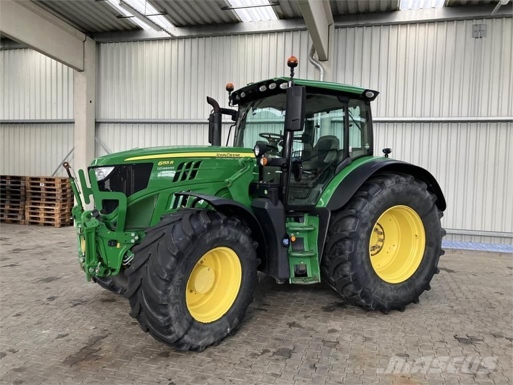 John Deere 6155R الجرارات