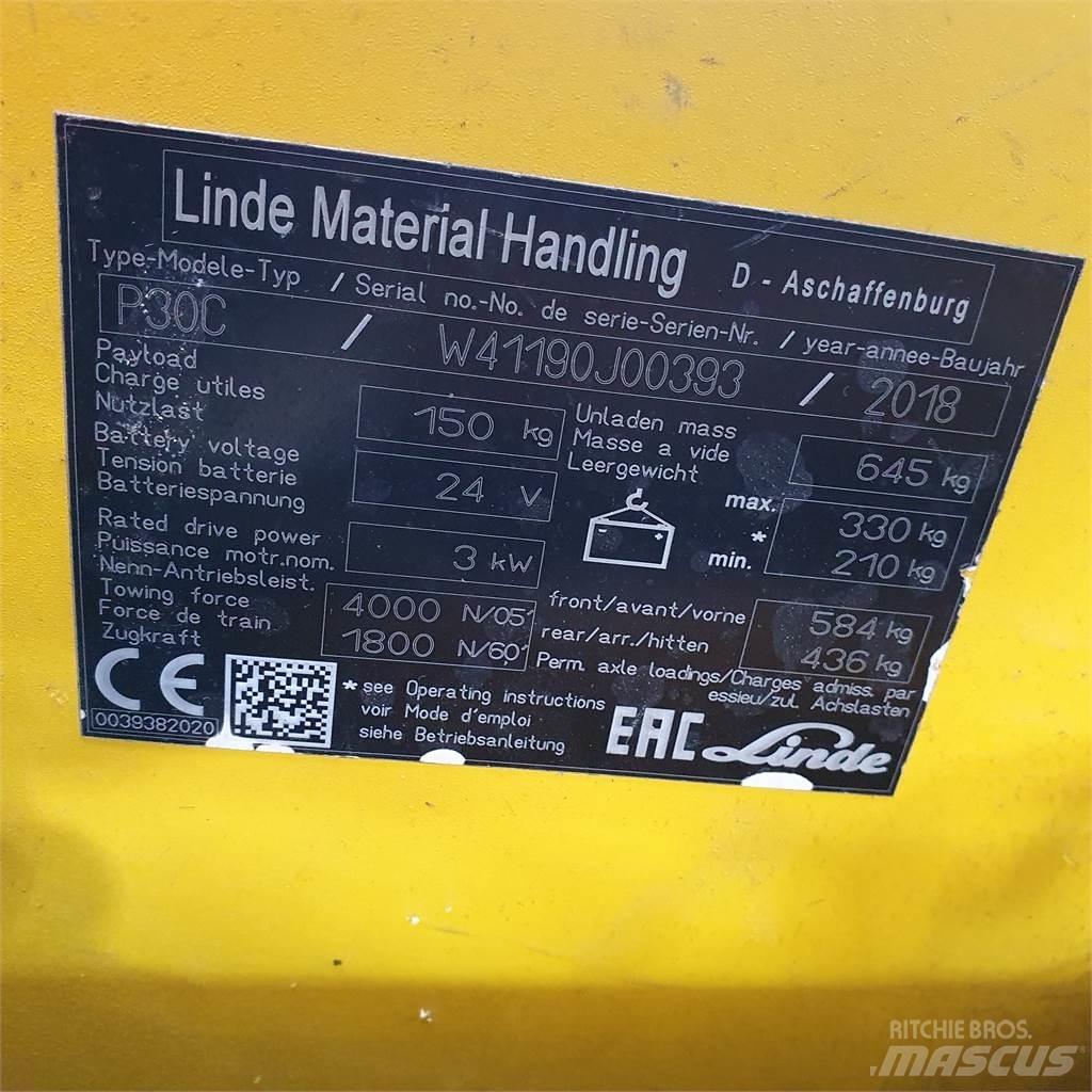 Linde P30C شاحنة قاطرة