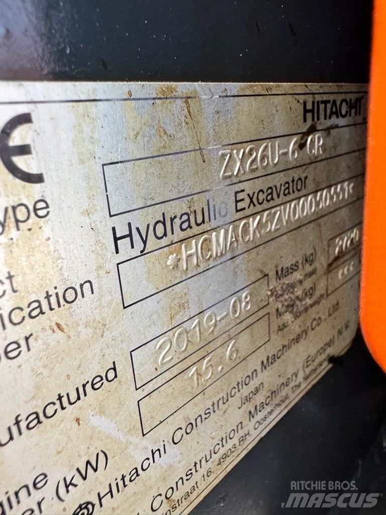 Hitachi 26U-6 CR حفارات صغيرة أقل من 7 طن (حفارات صغيرة)