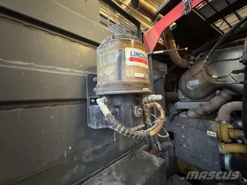 Sandvik DX800 معدات الثقب السطحي