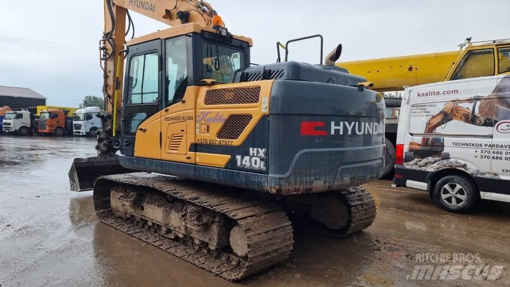 Hyundai HX 140 L حفارات زحافة