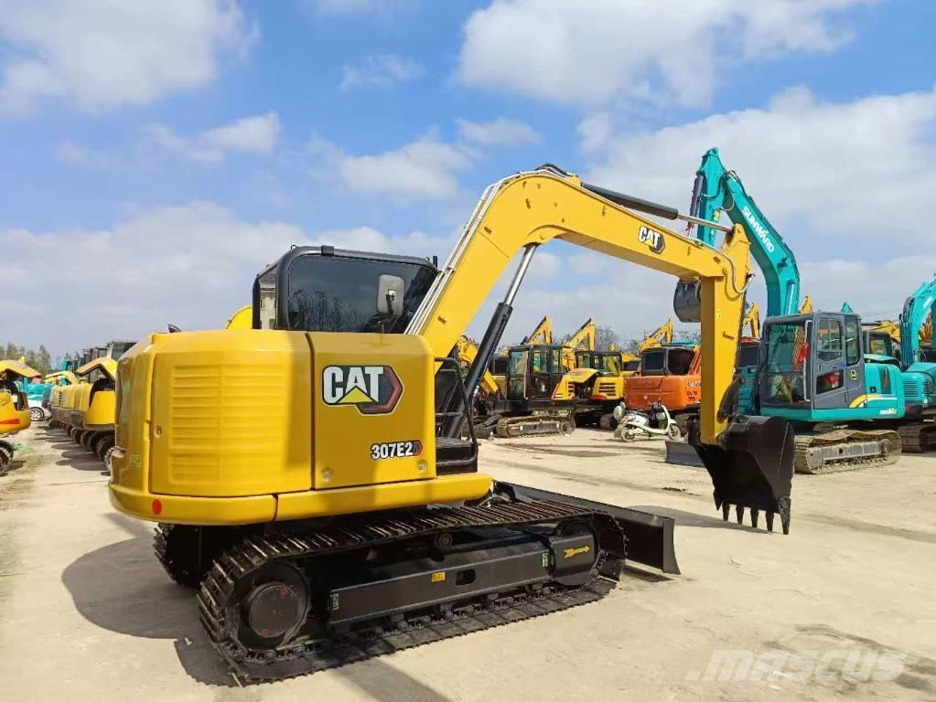CAT 307 E2 حفارات وسط 7 طن - 12 طن