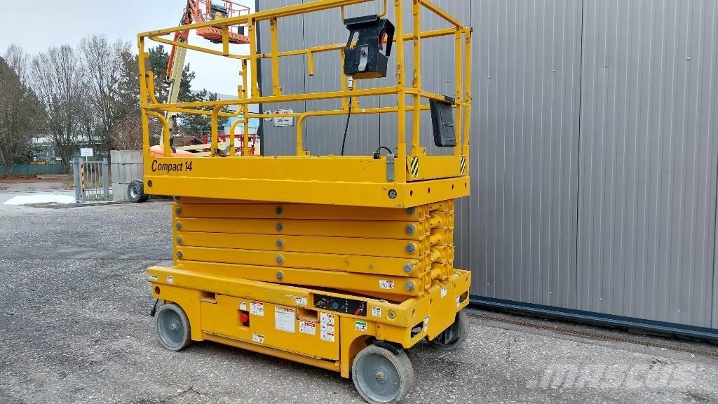 Haulotte Compact 14 رافعات مقصية الشكل