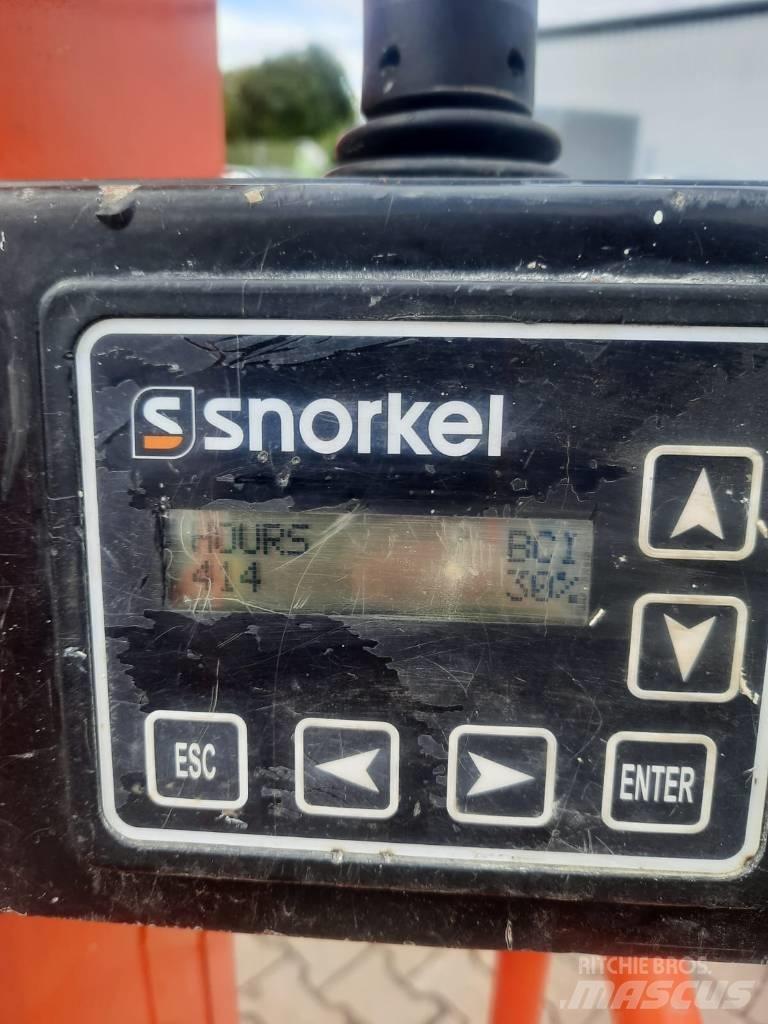 Snorkel M 1230 E رافعات ومنصات أخرى