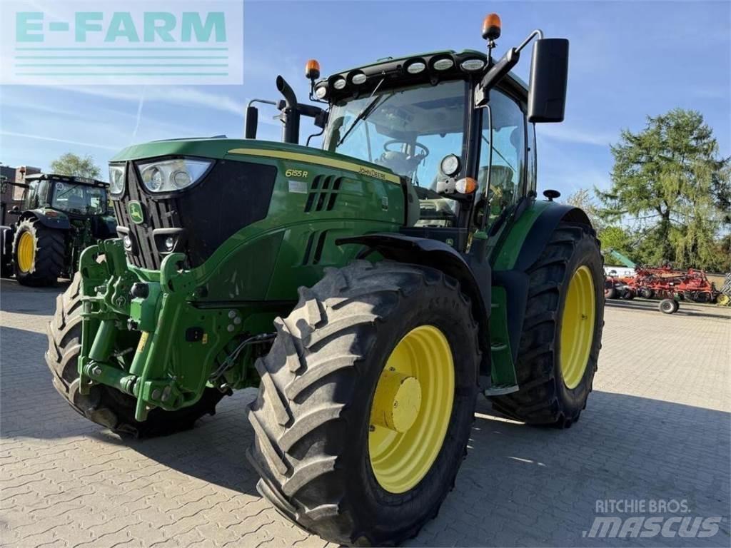 John Deere 6155r الجرارات