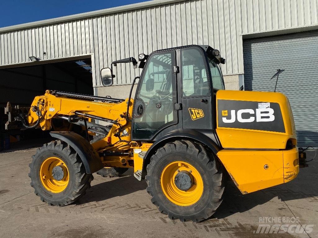 JCB TM 310 S معدات مناولة لأغراض الزراعة