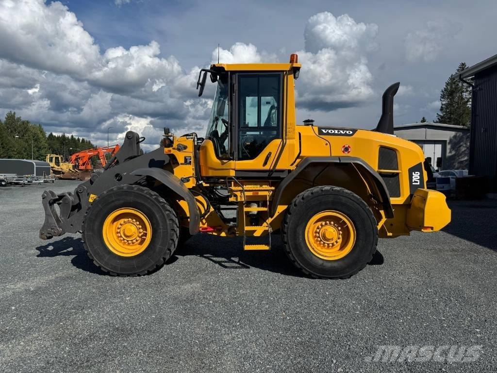 Volvo L 70 G لوادر بعجل