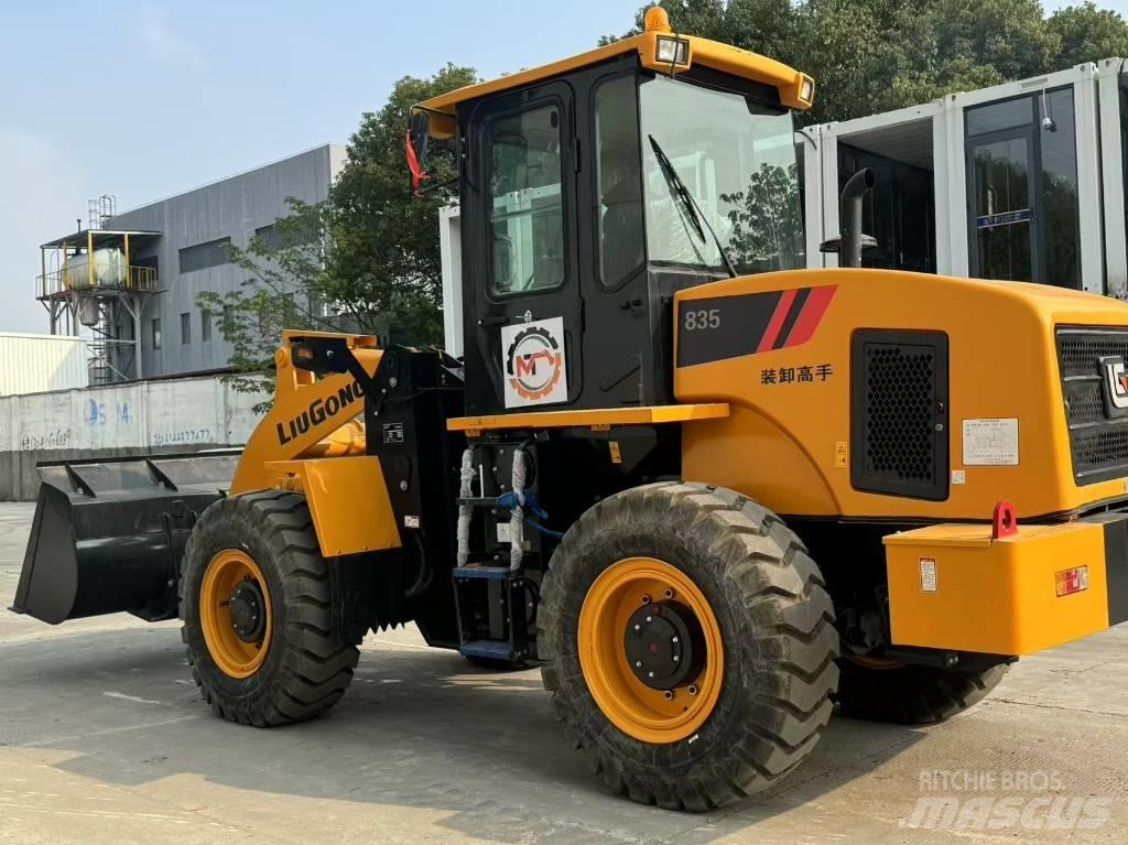 LiuGong 835 لوادر بعجل