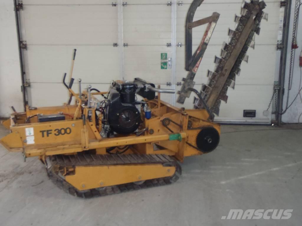 CASE TF 300 ماكينات حفر خنادق