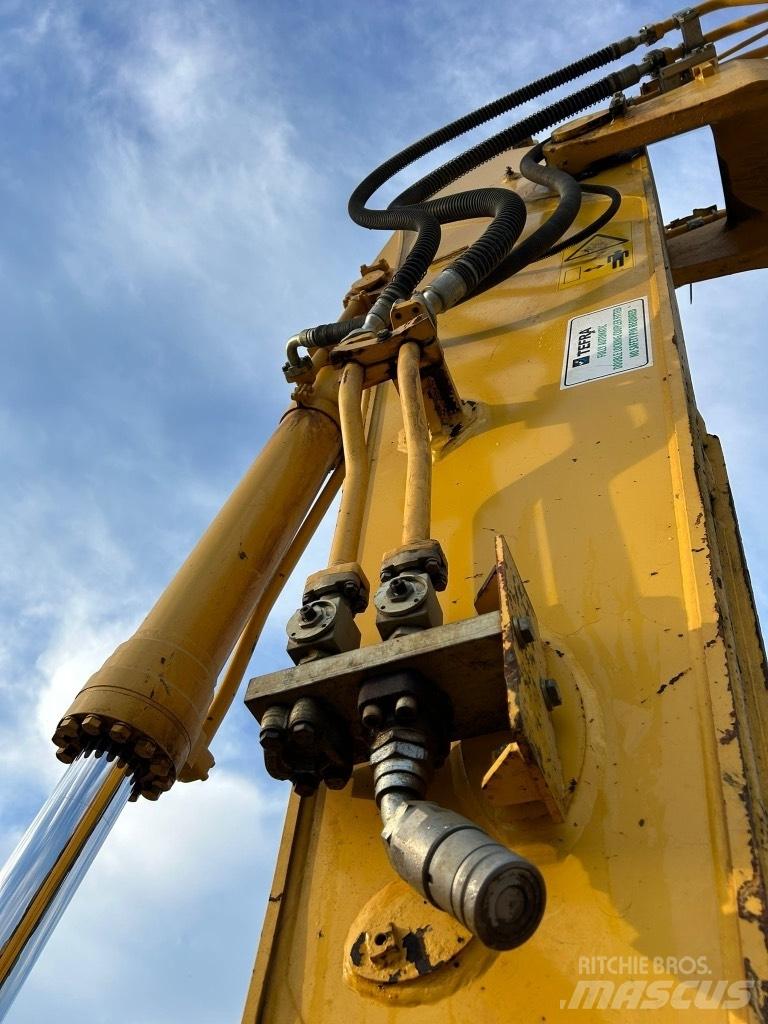 Komatsu PC360 LC-11 حفارات زحافة