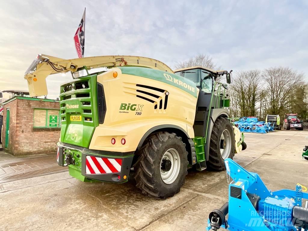 Krone Big X 780 علافات ذاتية الدفع