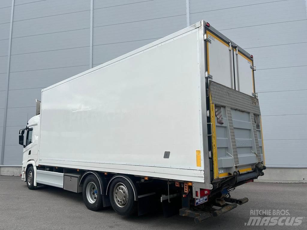 Scania G-serie شاحنات بدرجة حرارة قابلة للضبط