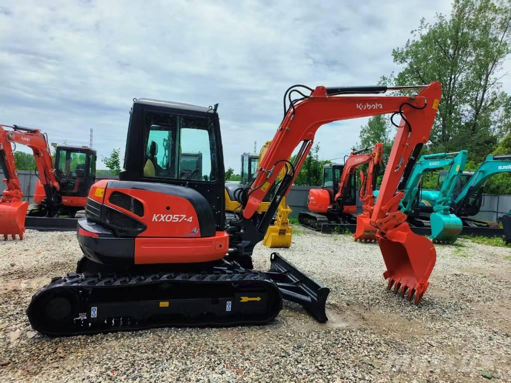 Kubota KX 057-4 حفارات صغيرة أقل من 7 طن (حفارات صغيرة)