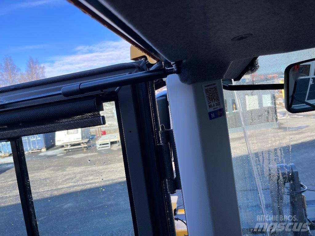 Volvo L 90 H2 لوادر بعجل