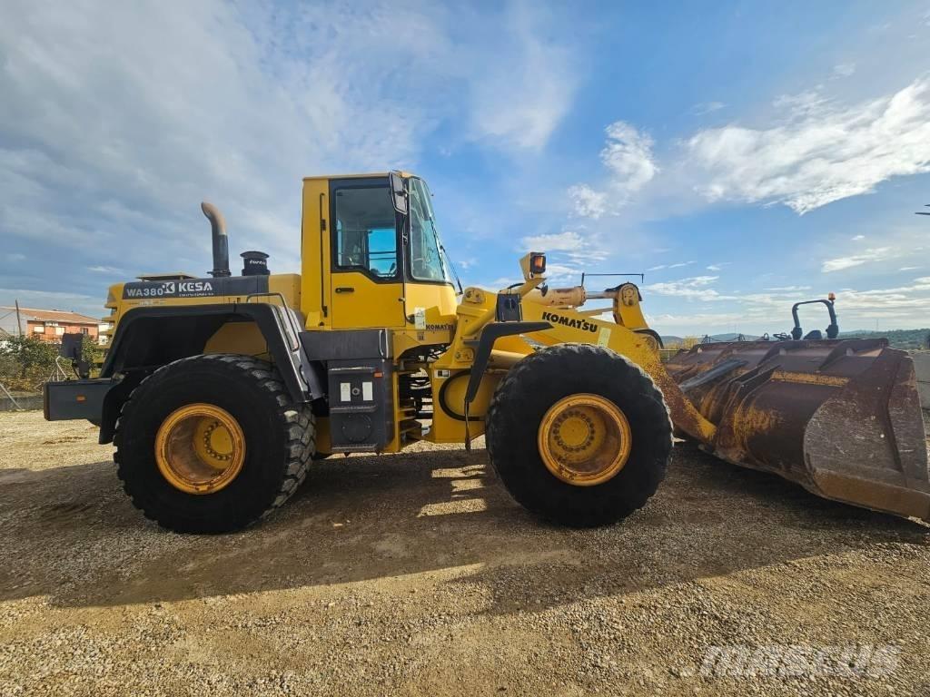Komatsu WA 380-3H لوادر بعجل