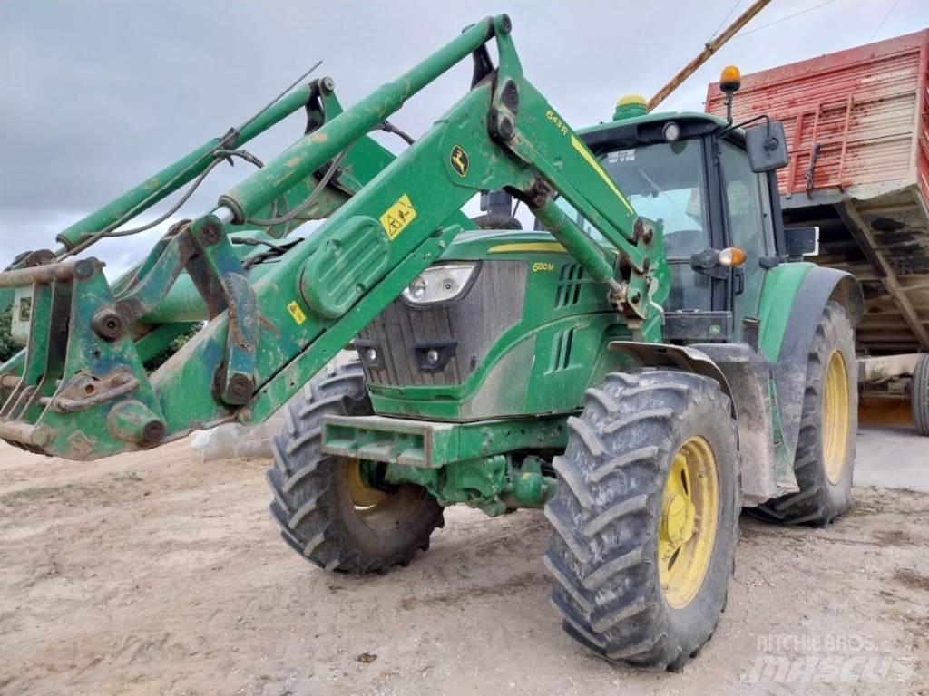 John Deere 6130 M الجرارات