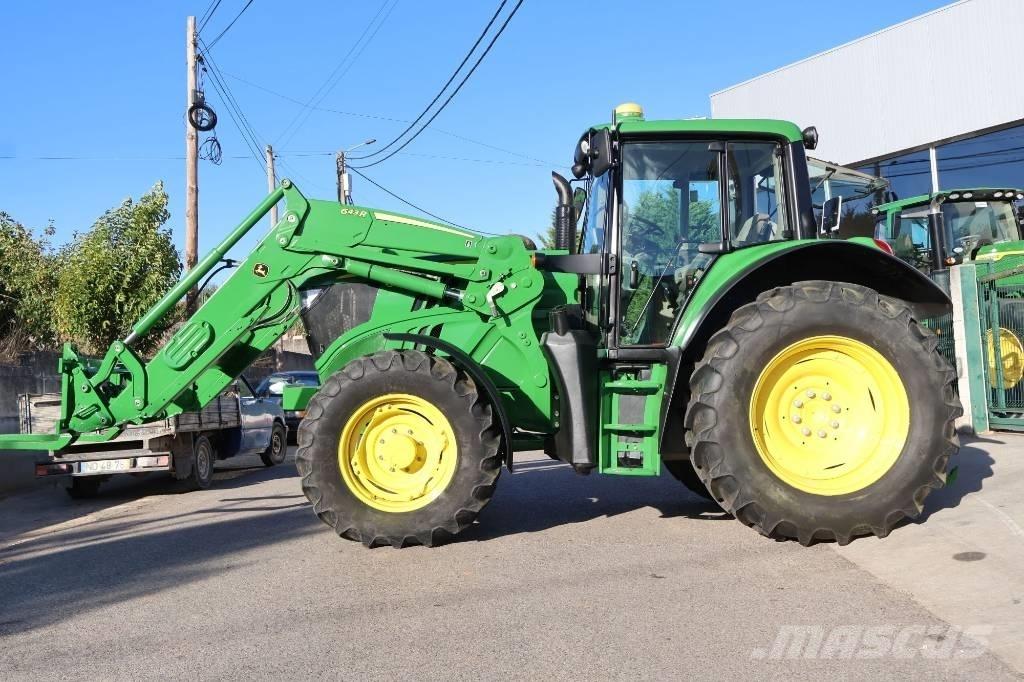 John Deere 6130 M الجرارات