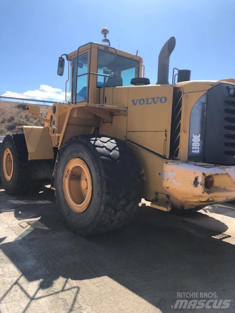 Volvo L 180 E لوادر بعجل