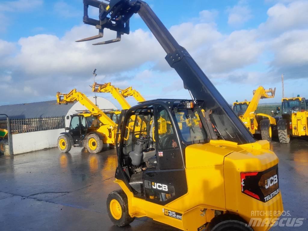 JCB TLT 35 D 4WD مناولات متداخلة
