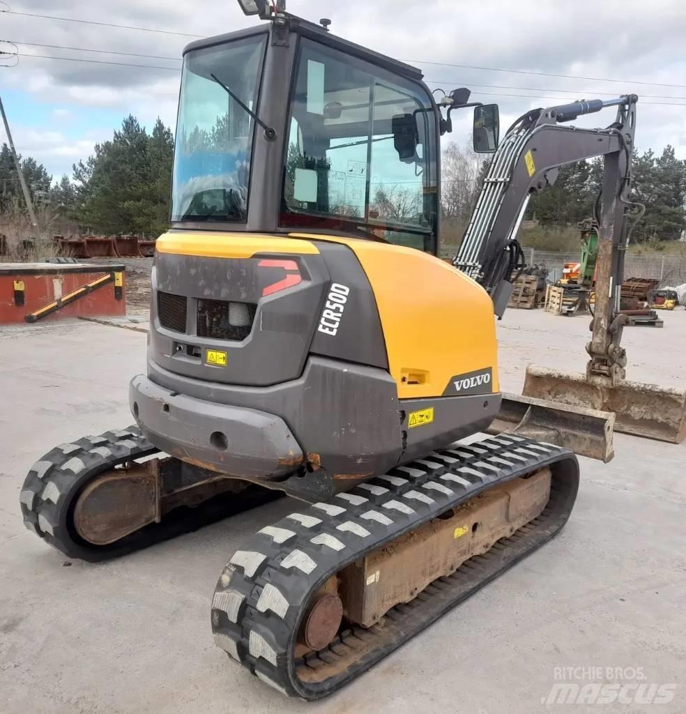 Volvo ECR 50 D حفارات صغيرة أقل من 7 طن (حفارات صغيرة)
