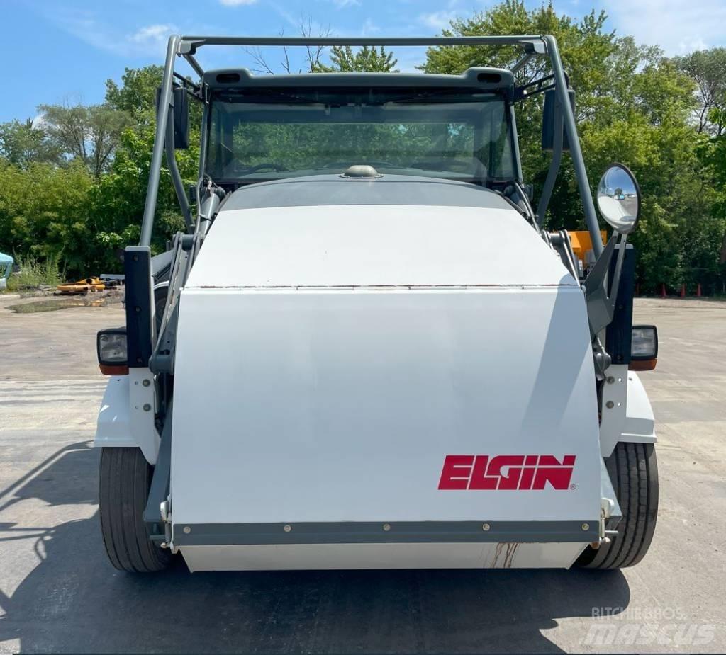 Elgin Pelican NP شاحنات كاسحة