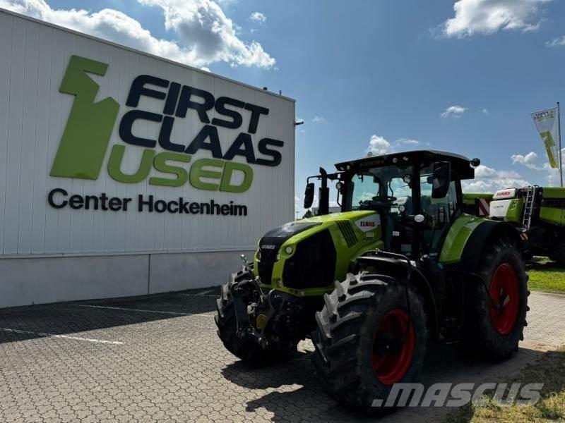 CLAAS AXION 830 الجرارات