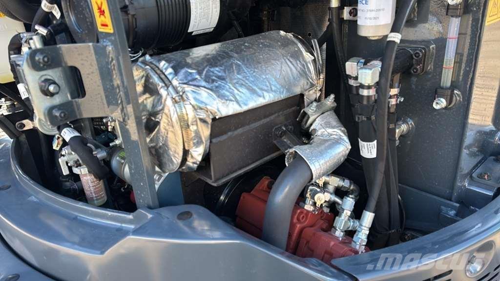 Hyundai HX 25AZ حفارات خاصة