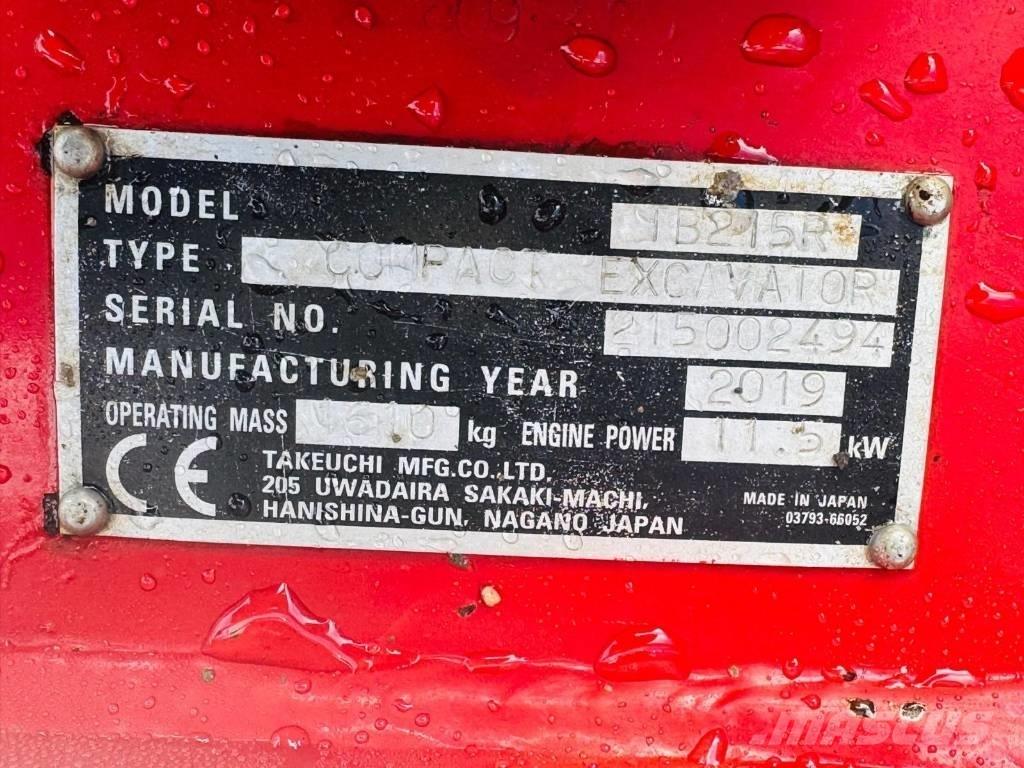 Takeuchi TB 215 R حفارات صغيرة أقل من 7 طن (حفارات صغيرة)