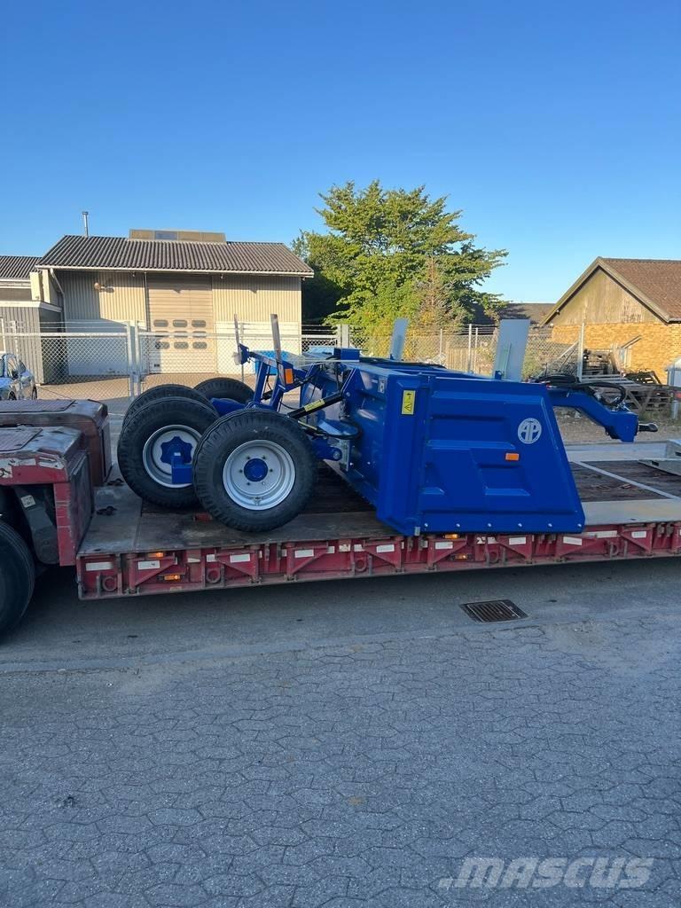 AP KB 110/300 زلاقات ميدانية