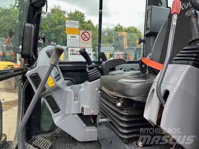 Kubota U55-4 حفارات صغيرة أقل من 7 طن (حفارات صغيرة)