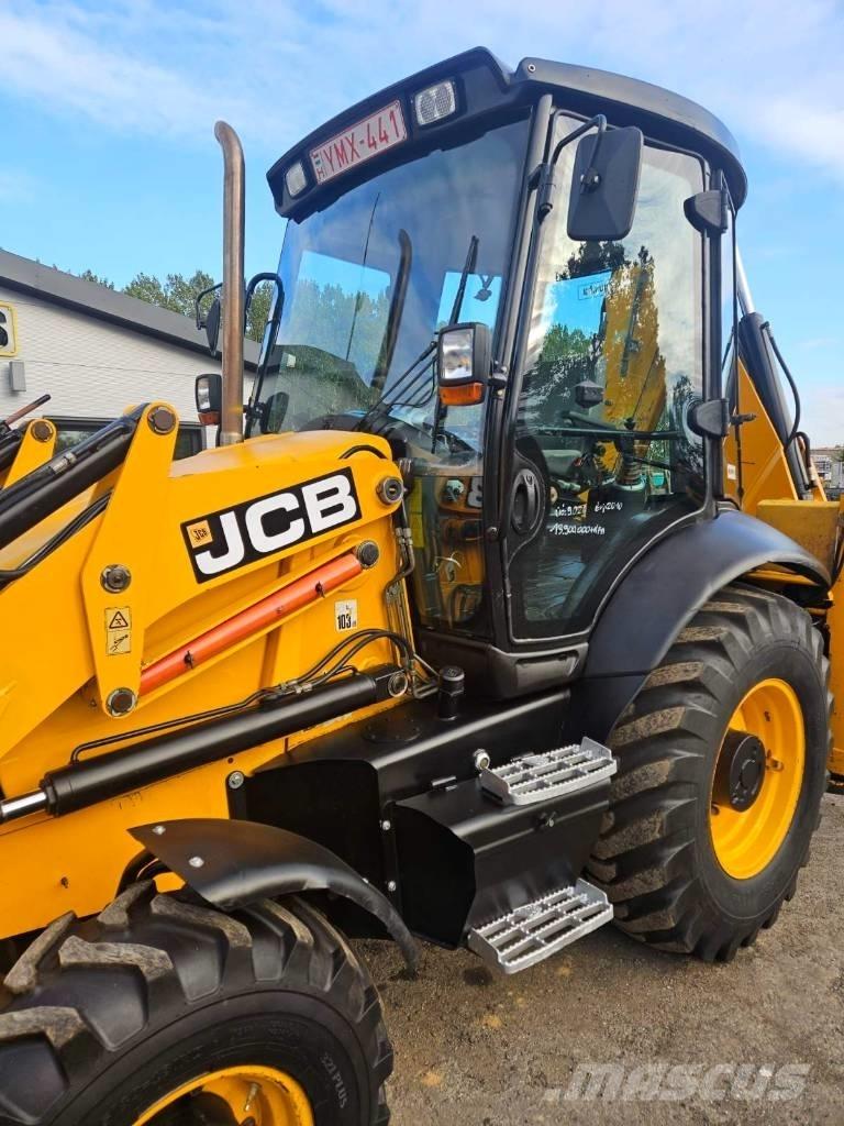 JCB 3 CX لوادر ذات جرافات عكسية