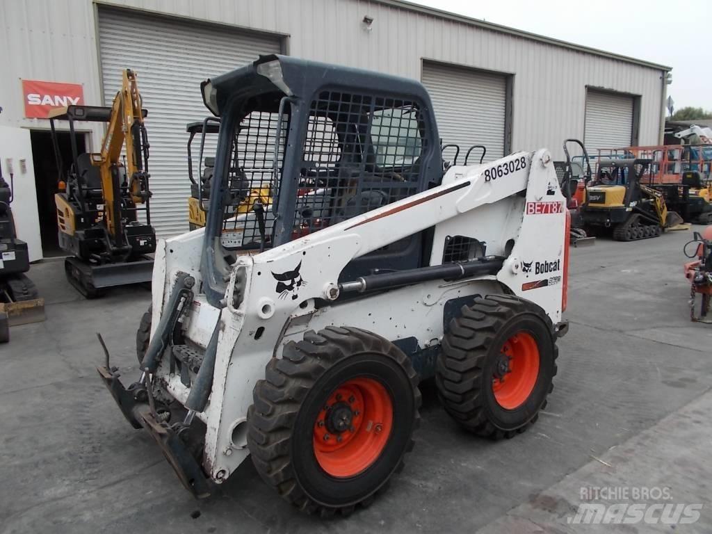 Bobcat S630 لوادر انزلاقية التوجيه