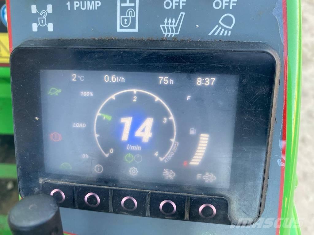 Avant 650 i لوادر بعجل