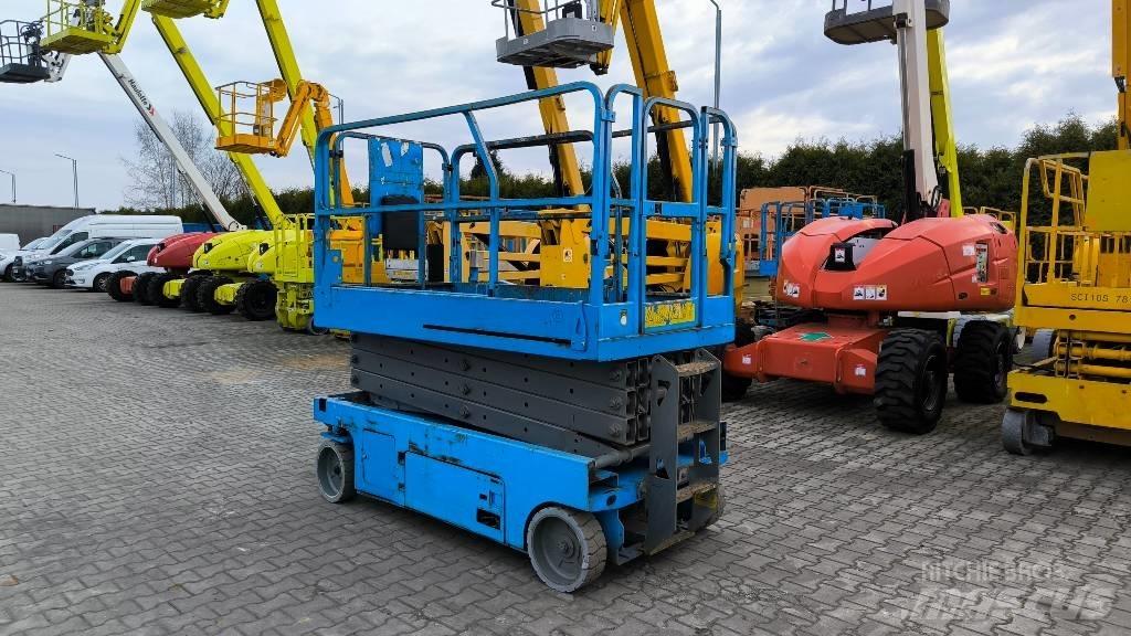 Genie GS 2646 رافعات مقصية الشكل