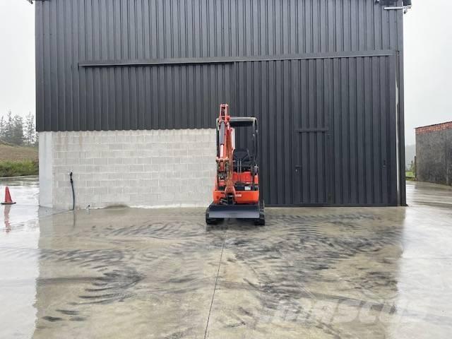 Kubota U 17-3 حفارات صغيرة أقل من 7 طن (حفارات صغيرة)