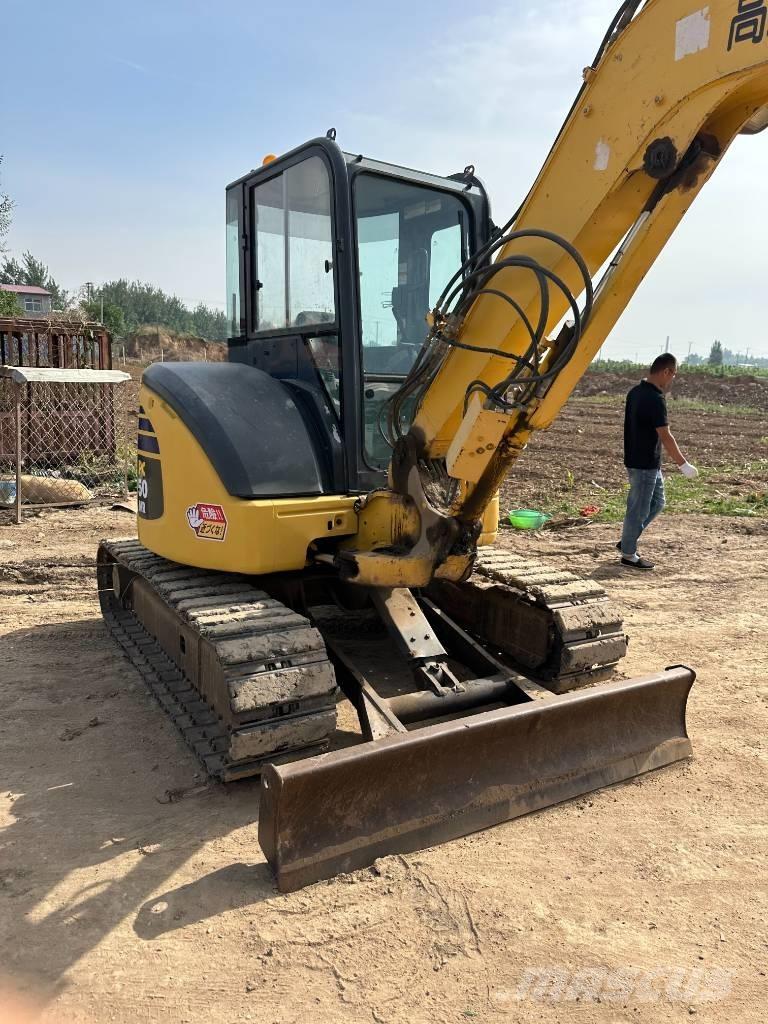 Komatsu PC 50 MR حفارات صغيرة أقل من 7 طن (حفارات صغيرة)