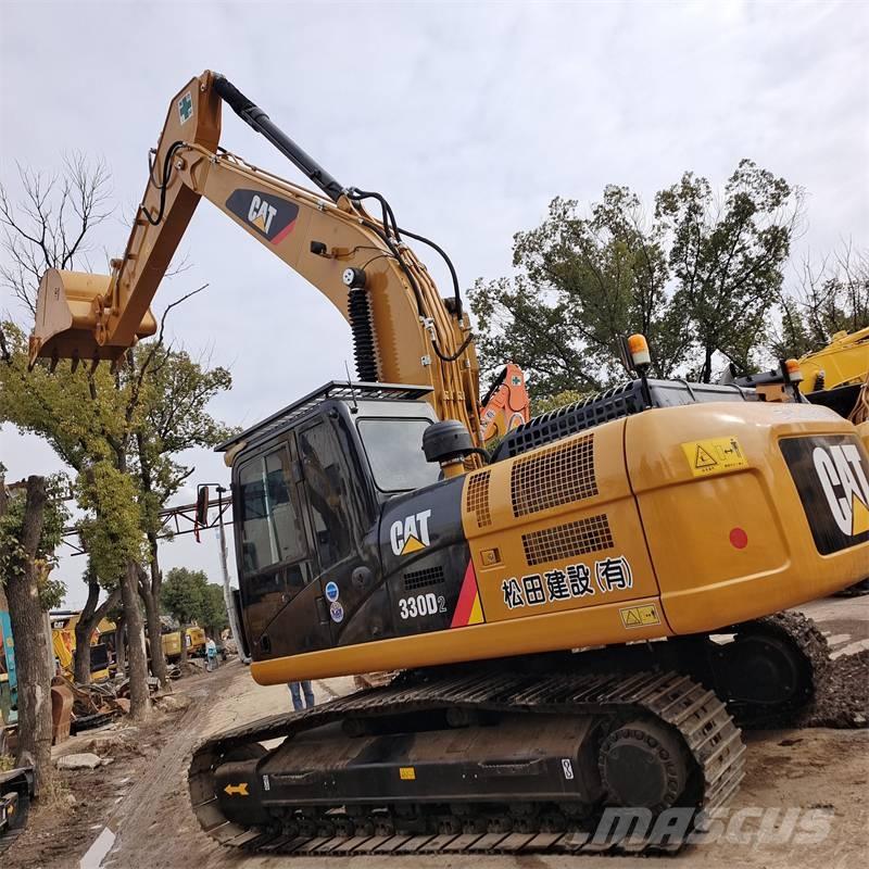CAT 330 D حفارات زحافة