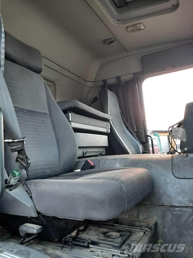 Scania P 420 شاحنات الحاويات