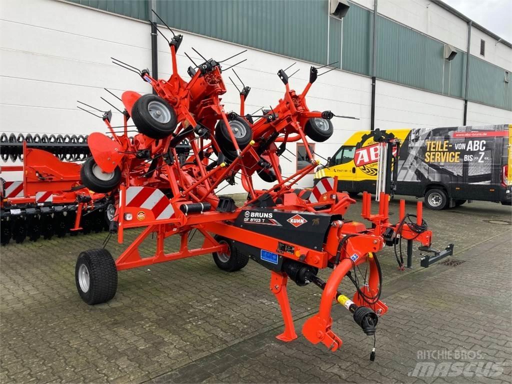 Kuhn GF 8703 T مكابس وميبسات التبن