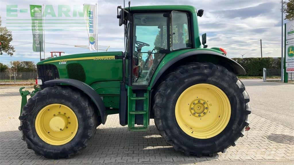 John Deere 6920 الجرارات
