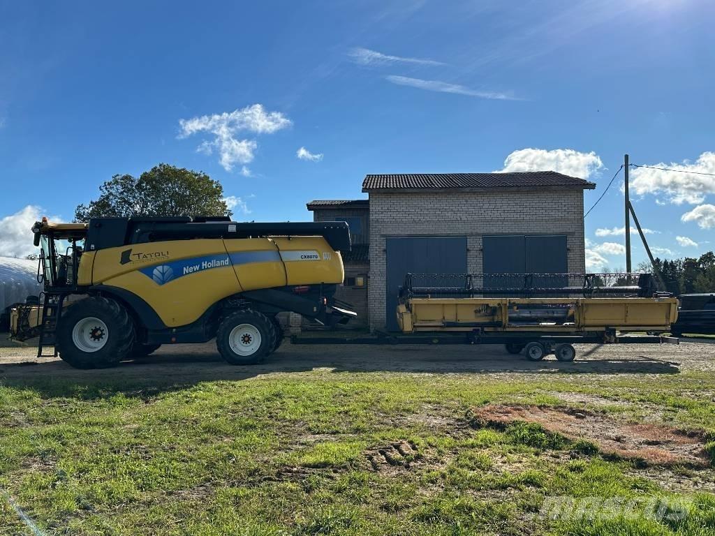 New Holland CX 8070 حصادات