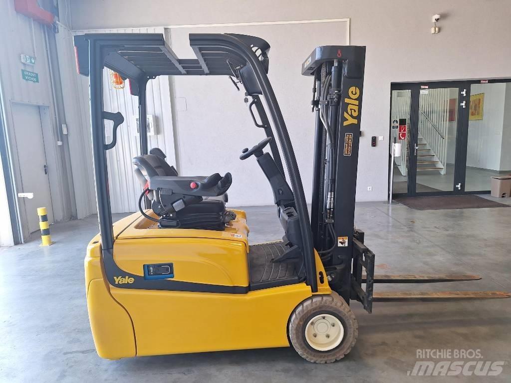 Yale ERP 20 VT شاحنات ذات رافعات شوكية تعمل بالكهرباء