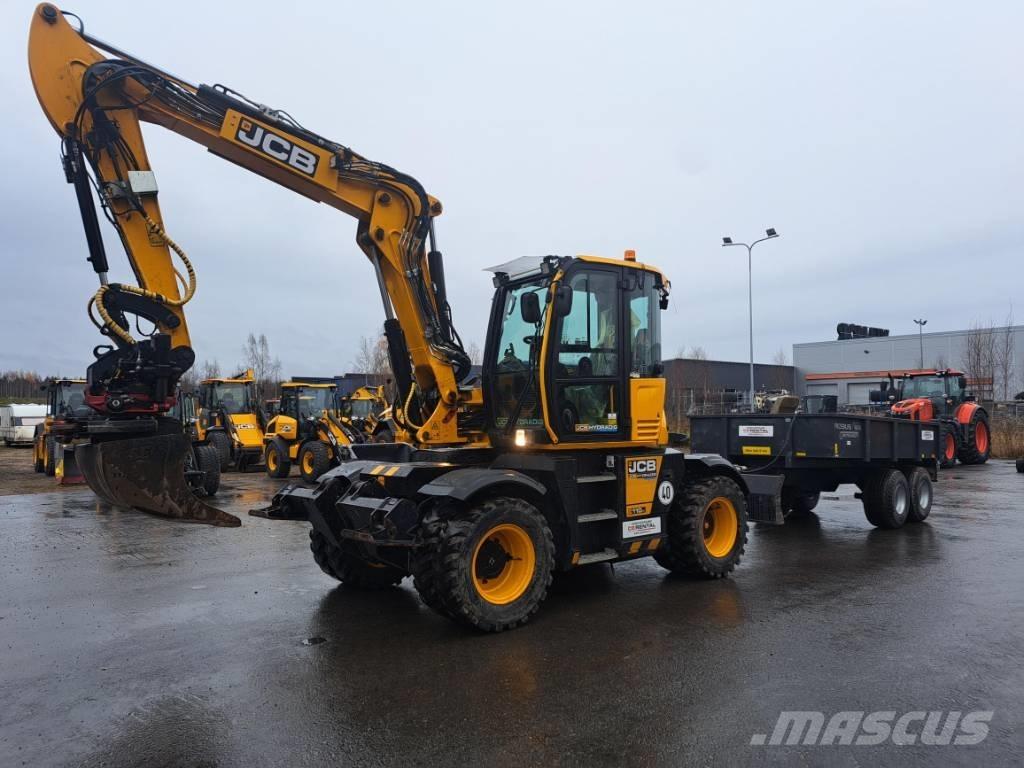 JCB Hydradig حفارات بعجل