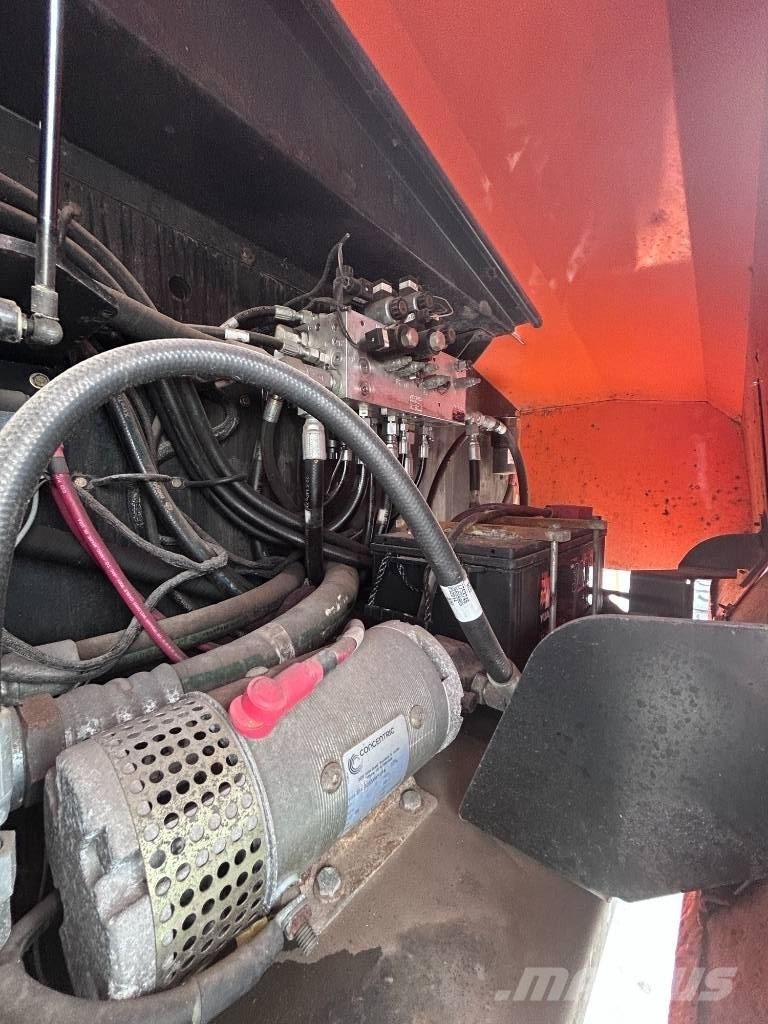 JLG 1500 SJ رافعات سلة تلسكوبية