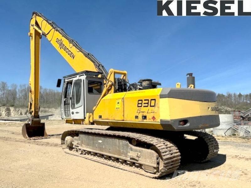Sennebogen 830 حفارات طويلة الذراع