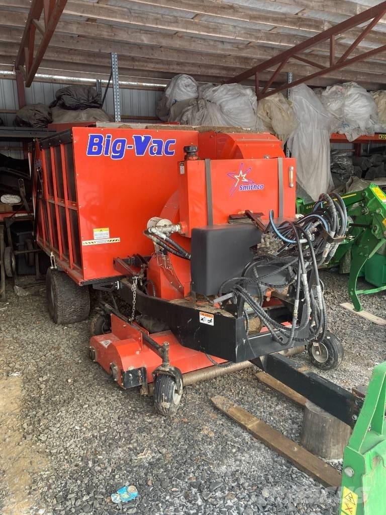 SmithCo Big Vac ماكينات أخرى لتجهيز الأراضي