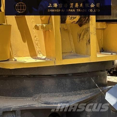 Komatsu PC 70 حفارات زحافة