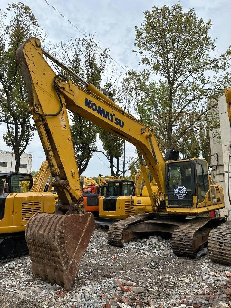 Komatsu PC220-8MO حفارات زحافة